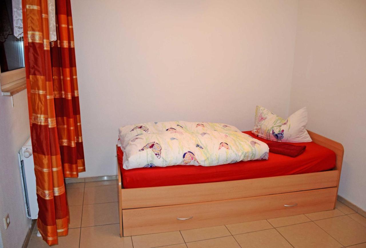 Ferienwohnung/ Ferienzimmer Asche Aschersleben Εξωτερικό φωτογραφία